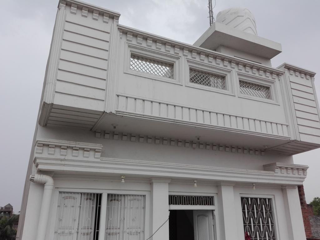 Dynasty Guest House Varanasi Esterno foto