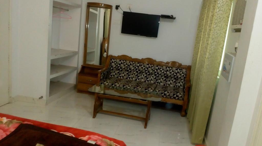 Dynasty Guest House Varanasi Esterno foto