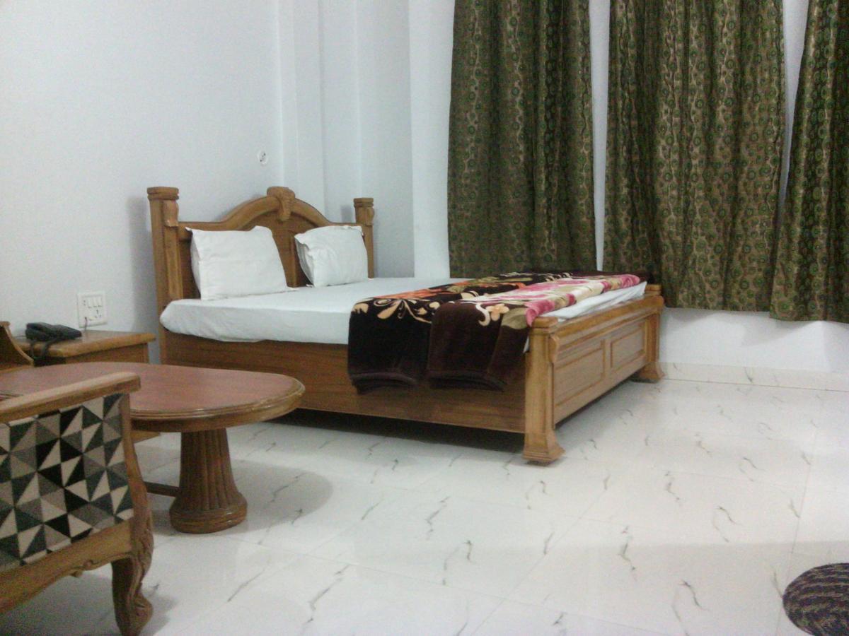 Dynasty Guest House Varanasi Esterno foto